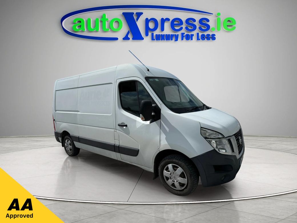Image for 2016 Nissan NV400 L2H2 Panel Van – Low Loading Height