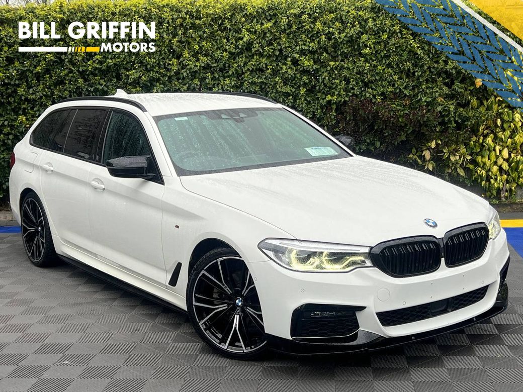 Image for 2019 BMW 5 Series 523d M-SPORT COMPETITION TOURING ** HUGE SPEC ** // FRONT MASSAGE SEATS // 360 PARKING CAMERAS // ADAPTIVE CRUISE CONTROL