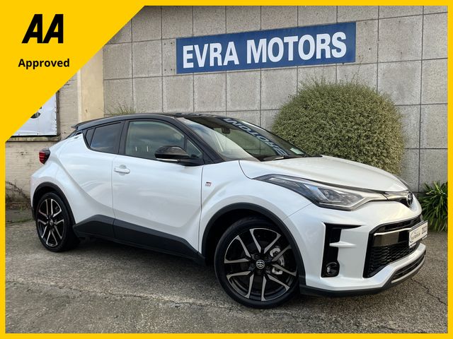 Image for 2023 Toyota C-HR GR AUTOMATIC HYBRID 1.8 PETROL //HALF LEATHER HEATED SEATS//REVERSE CAMERA//KEYLESS ENTRY//