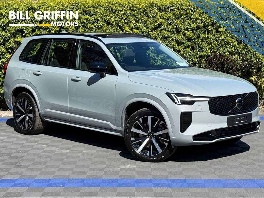 Image for 2026 Volvo XC90 T8 PLUS 7-SEATER 2.0 HYBRID ** BRAND NEW CAR ** // OPENING PANORAMIC SUNROOF // 360 PARKING CAMERAS // HARMAN/KARDON