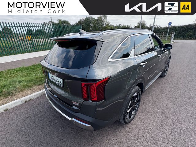 Image for 2026 Kia Sorento **Low Rate Finance* 1.6 phev , Auto, 7 Years Warranty, Glass Roof, Heated Leather Seats, Electric Seats, Auto Lights, Auto Wipers, Sun Blinds, 4X4