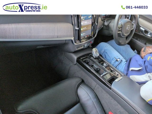 Image for 2022 Volvo V90 4WD RECHARGE PLUG-IN HYBRID T8 AWD