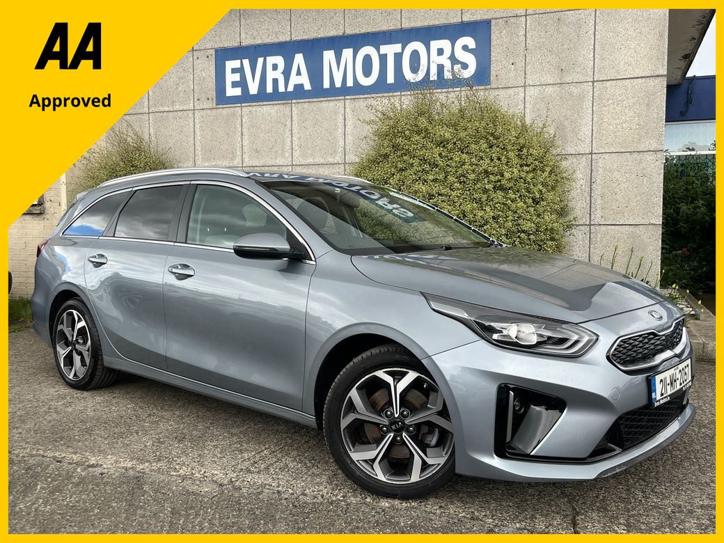 Image for 2021 Kia Ceed ESTATE PLUG IN HYBRID AUTOMATIC 1.6 PETROL //FULL KIA SERVICE HISTORY//KEYLESS ENTRY//REVERSE CAMERA//HALF LEATHER SEATS//