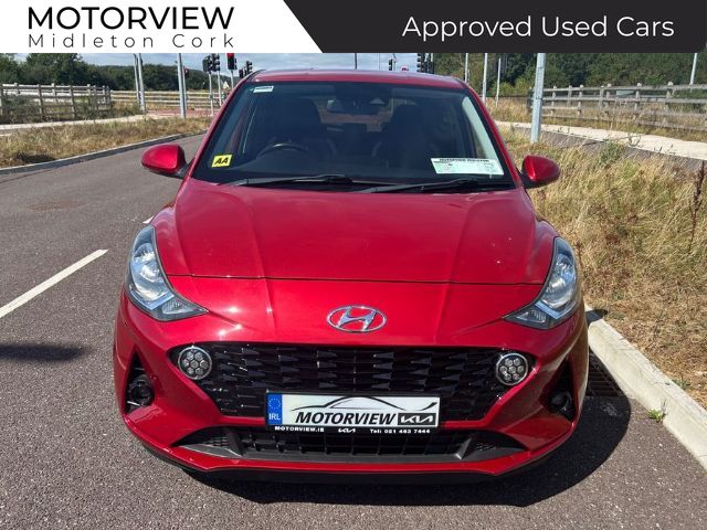 Image for 2022 Hyundai i10 *AUTOMATIC* delux model one previous owner showroom condition , Metallic Red 