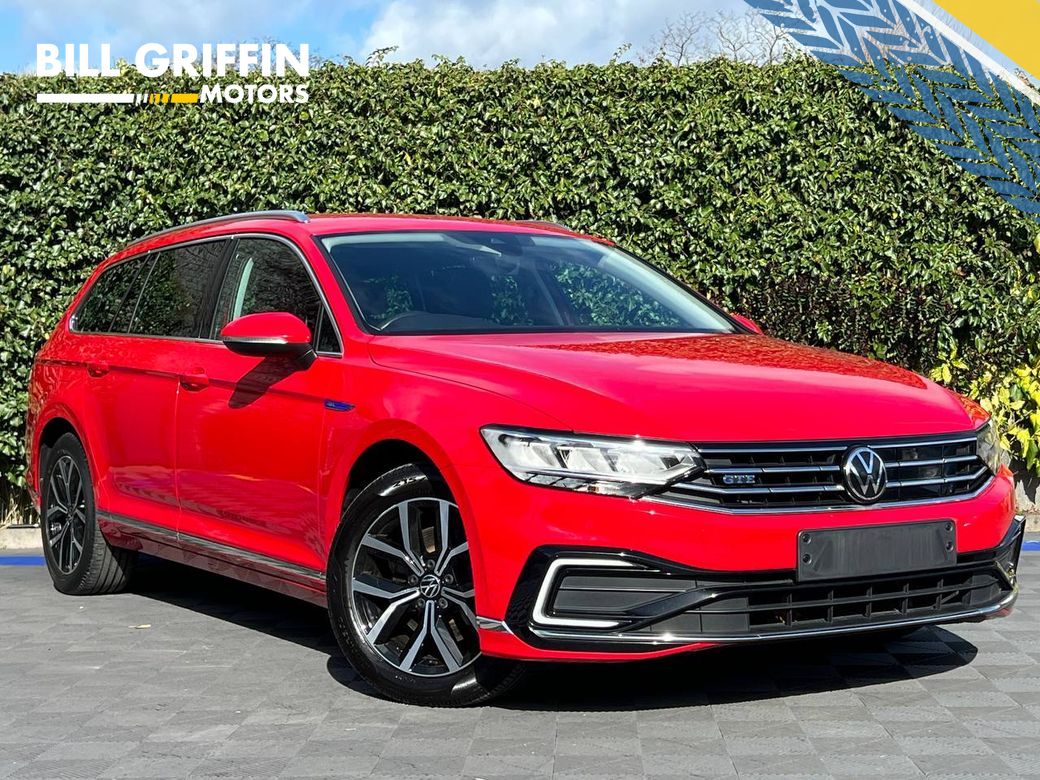 Image for 2022 Volkswagen Passat GTE VARIANT 1.4 HYBRID // FULL VW SERVICE HISTORY // LEATHER HEATED SEATS // APPLE CARPLAY/ANDROID AUTO 