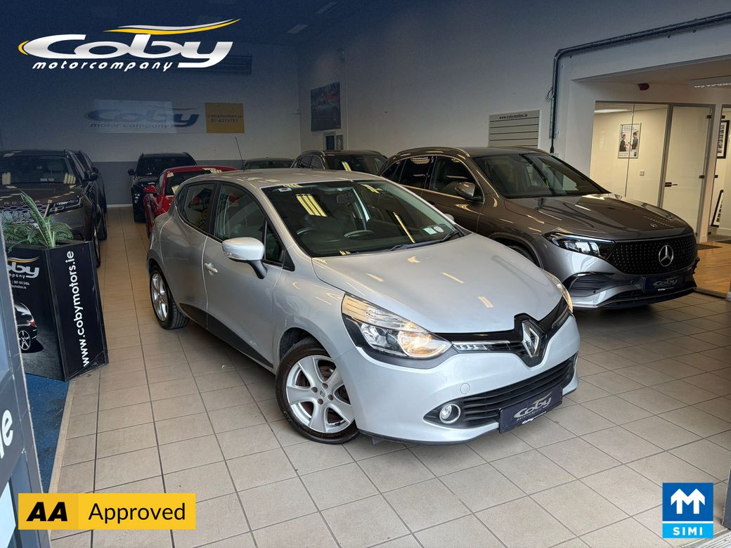 Image for 2015 Renault Clio IV DYNAMIQUE 1.2 PET 7 4DR PETROL MANUAL. Irish Owned Car With NCT & Tax, Reverse Camera, Hands Free, 2 Keys, Air Conditioning, Service History, Folding Rear Seats, Alloy Wheels, and more.