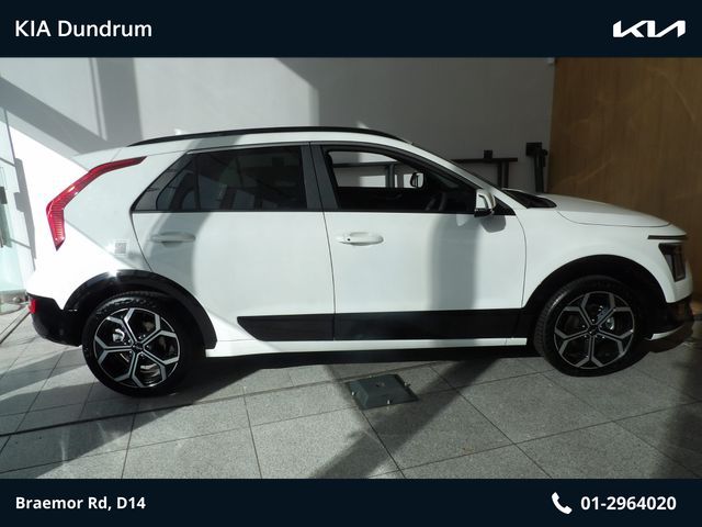 Image for 2026 Kia Niro HEV MY26