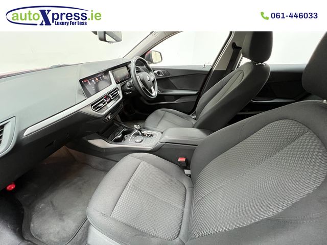 Image for 2020 BMW 1 Series 118D PLAY EDITION JOY PLUS Automatic, Reversing camera