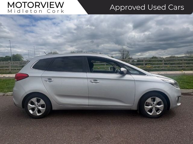 Image for 2016 Kia Carens 7 seater USB Connection, Bluetooth, Central Locking, Multi-Function Steering Wheel, Reversing Camera, Rear Parking Sensors, 