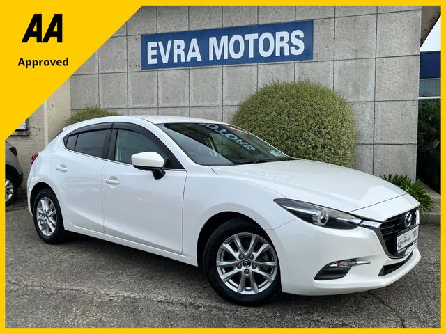 Image for 2017 Mazda Mazda3 AXELA 1.5 PETROL //KEYLESS ENTRY//REVERSE CAMERA//