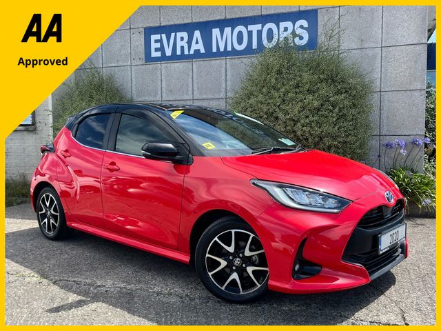 Image for 2020 Toyota Yaris Z HYBRID AUTOMATIC 1.5 PETROL //HIGH SPEC//HEATED SEATS//HEAD UP DISPLAY//KEYELSS ENTRY//REVERSE CAMERA//ADAPTIVE CRUISE CONTROL//