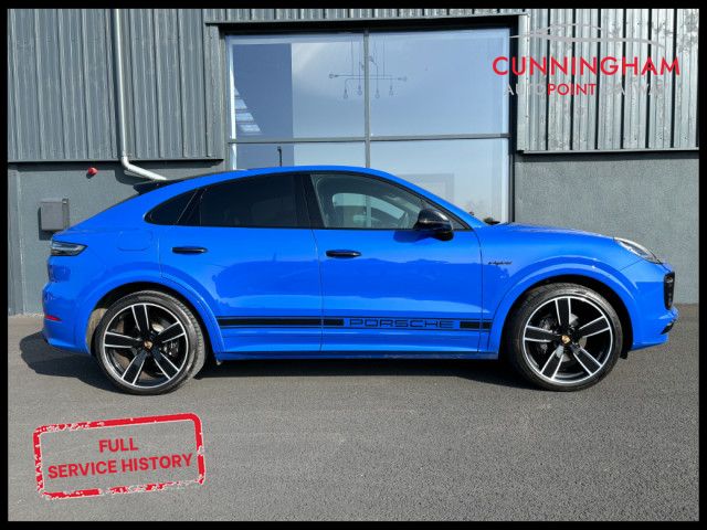Image for 2023 Porsche Cayenne Coupe 3.0 V6 e-hybrid 
