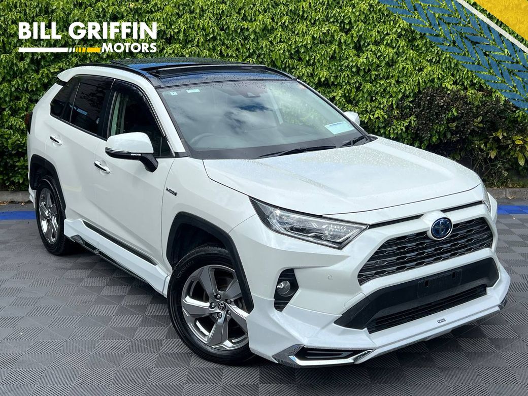 Image for 2020 Toyota Rav4 MODELLISTA 2.5 HYBRID AUTO // OPENING PAN ROOF // 18" ALLOYS // LEATHER HEATED SEATS