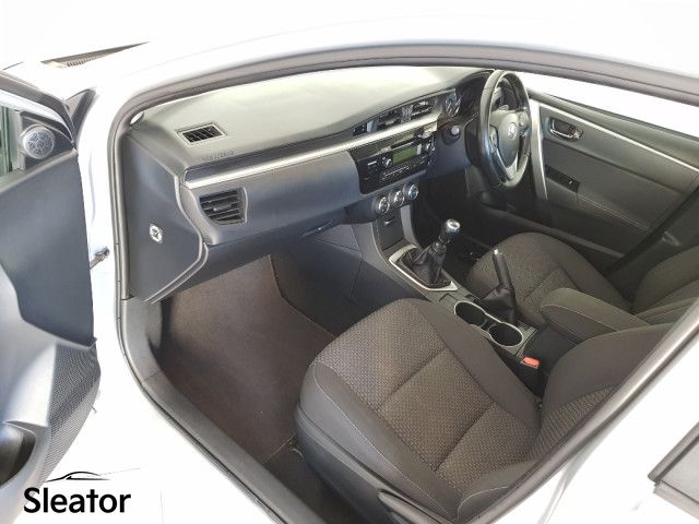 Image for 2016 Toyota Corolla 1.4d-4d Aura 4DR