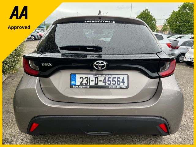 Image for 2023 Toyota Yaris AUTOMATIC//PETROL//LOW MILEAGE//KEYLESS ENTRY//REVERSE CAMERA//LANE ASSIST
