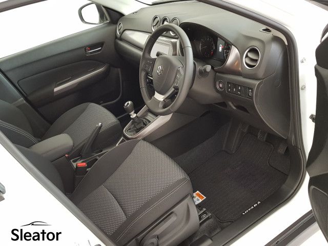 Image for 2026 Suzuki Vitara Motion