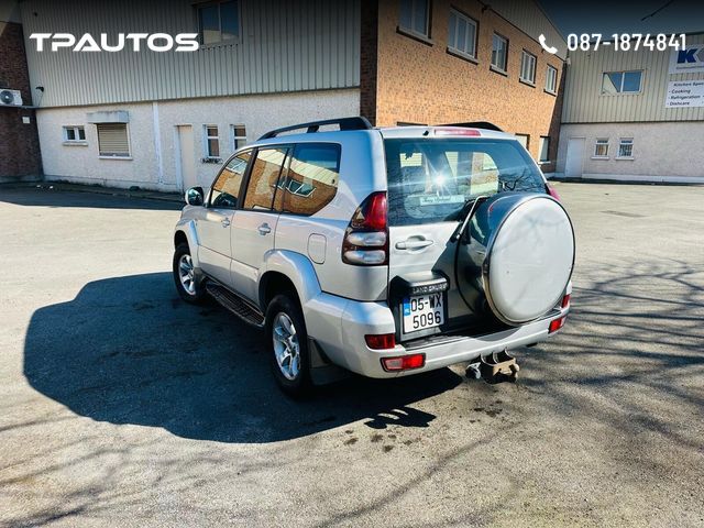 Image for 2005 Toyota Landcruiser 