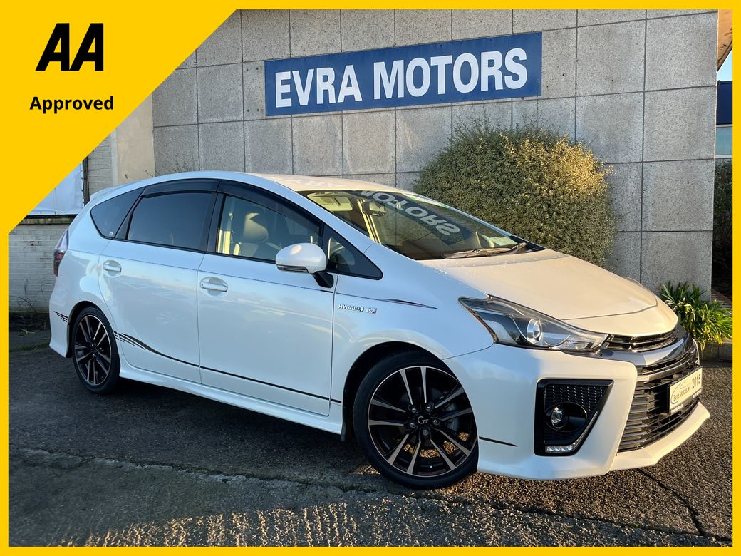 Image for 2015 Toyota Prius Alpha GS SPORT 7 SEATER AUTOMATIC HYBRID 1.8 PETROL //LOW MILES//HIGH SPEC//HALF LEATHER SEATS//KEYLESS ENTRY//REVERSE CAMERA//