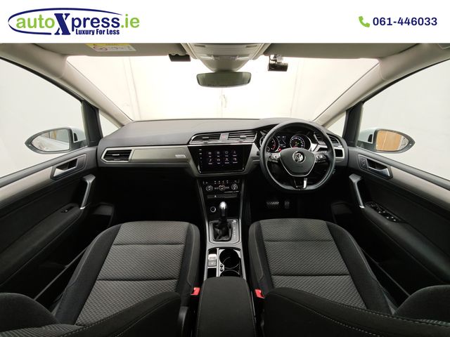 Image for 2020 Volkswagen Touran 7 Seater 1.4 TSI Automatic, Reversing camera