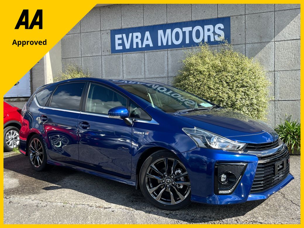 Image for 2020 Toyota Prius Alpha GR SPORT 7 SEATER AUTOMATIC HYBRID 1.8 PETROL //HALF LEATHER SEATS//KEYLESS ENTRY//REVERSE CAMERA//