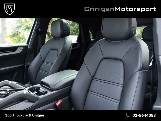 Image for 2025 Porsche Cayenne V6 E-Hybrid 