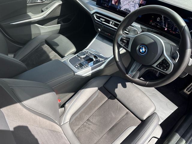 Image for 2024 BMW 3 Series 330e M SPORT AUTO