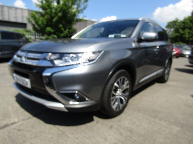 Image for 2016 Mitsubishi Outlander 16MY 4WD 6MT 7SEATER 4DR.(LOW KLMS).