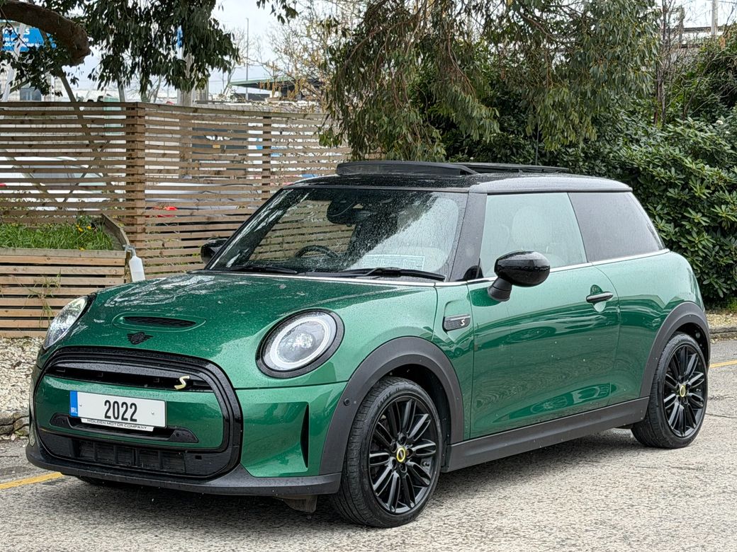 Image for 2022 Mini Cooper S LEVEL 3. PAN ROOF. CREAM LEATHER