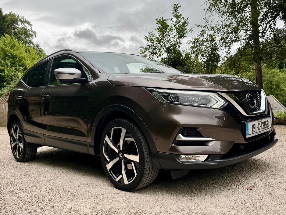 Image for 2019 Nissan Qashqai TEKNA+ DIG-T 160PS *Leather…Panoramic Roof…Huge Specification*