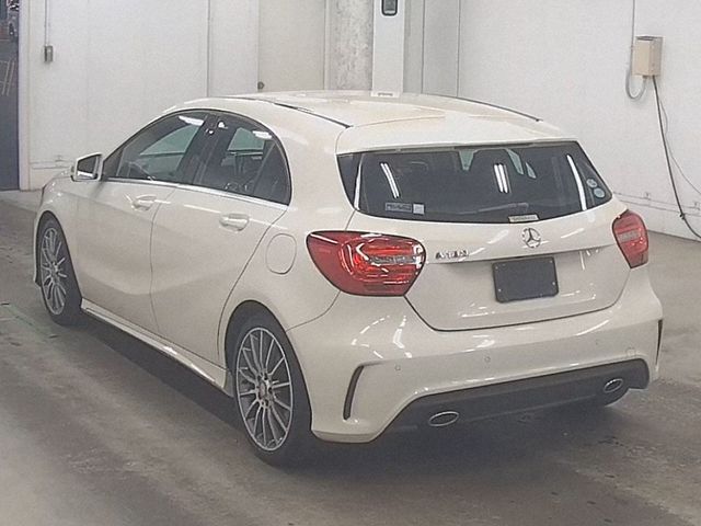 Image for 2014 Mercedes-Benz A Class A180 AMG LINE AUTO 