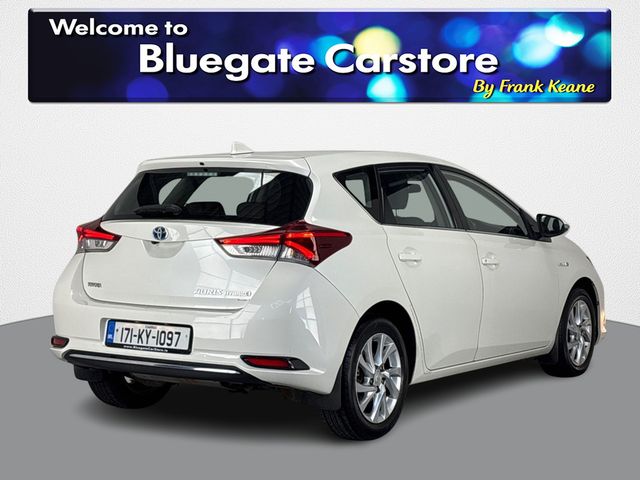 Image for 2017 Toyota Auris 1.8 HYBRID LUNA 4DR AUTOMATIC**MULTIFUNCTIONAL STEERING WHEEL**KEYLESS START**TOUCH SCREEN MEDIA DISPLAY**BLACK/GREY CLOTH INTERIOR**REVERSE CAMERA**ELECTRIC MIRRORS**FINANCE ARRANGED**