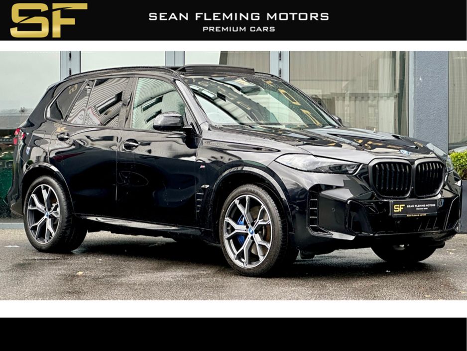 Image for 2025 BMW X5 ++TECH PACK / SKY LOUNGE++ XDRIVE50E M SPORT AUTO