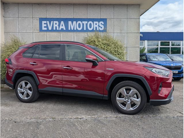 Image for 2019 Toyota Rav4 G 4WD LEATHER HYBRID AUTOMATIC 2.5 PETROL //HIGH SPEC//LOW MILES//FULL LEATHER HEATED SEATS//REVERSE CAMERA//HEATED STEERING WHEEL//ADAPTIVE CRUISE CONTROL//