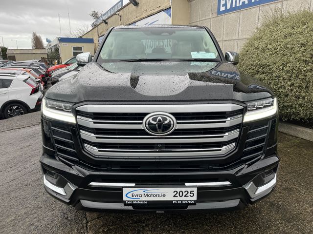 Image for 2025 Toyota Landcruiser AMAZON 3.3 DIESEL AUTOMATIC //MASSIVE SPEC//BRAND NEW//DELIVERY MILES//HEATED/COOLED FRONT AND REAR SEATS//FULL LEATHER ELECTRIC SEATS//360 PARKING CAMERAS//JBL SOUND SYSTEM//
