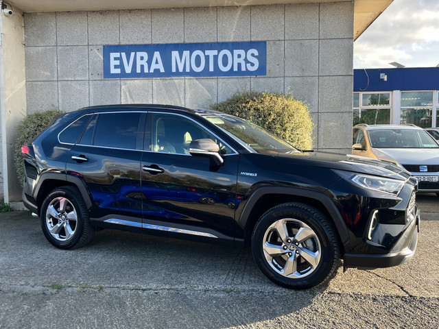 Image for 2020 Toyota Rav4 G 4WD HYBRID AUTOMATIC 2.5 PETROL //HIGH SPEC//PANORAMIC GLASS ROOF//FULL LEATHER HEATED SEATS//HEATED STEERING WHEEL//REVERSE CAMERA//KEYLESS ENTRY//