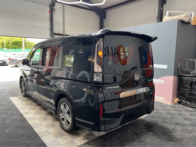 Image for 2019 Honda Stepwagon €23950 2019 HONDA STEPWAGON G HYBRID SENSING 2.0 AUTOMATIC / CRUISE CONTROL / REVERSE CAMERA / HEATED SEATS / 7 SEATS / AUTOMATIC DOORS AND MORE