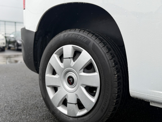 Image for 2022 Citroen Berlingo 1000 ENTERPRISE PRO M BLUEHDI