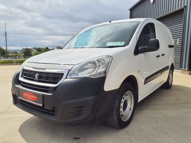 Image for 2017 Peugeot Partner SE L1 Blue HDI 5DR