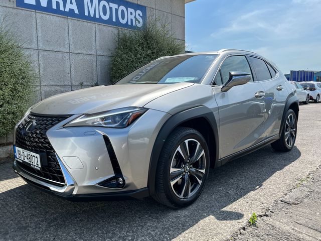 Image for 2019 Lexus UX 250H 250H+ AUTOMATIC HYBRID 2.0 PETROL //FULL LEATHER HEATED SEATS//REVERSE CAMERA//KEYLESS ENTRY//ADAPTIVE CRUISE CONTROL//HEATED STEERING WHEEL//