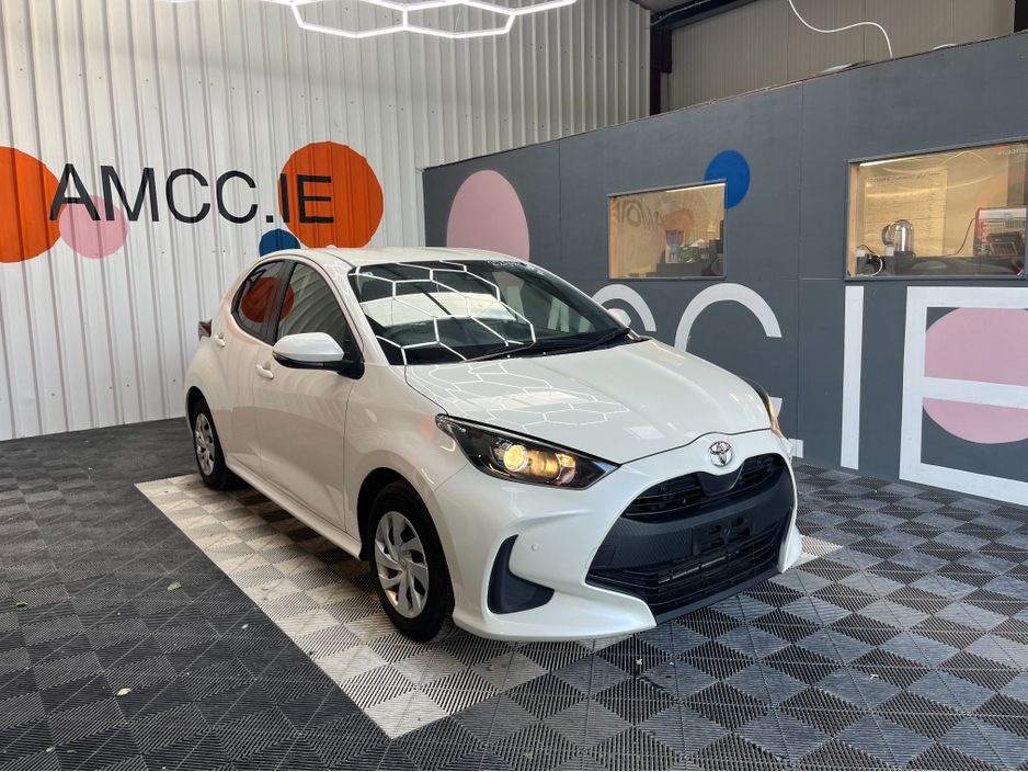 Image for 2022 Toyota Yaris ONLY €16950! YARIS AUTOMATIC 1.0 PETROL / 63k KMs / REVERSE CAMERA & MORE