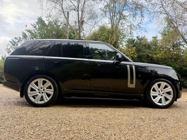 Image for 2025 Land Rover Range Rover P460 HSE *Opening Sunroof…Perlino Leather* 