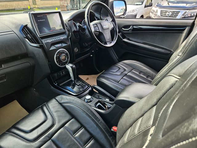 Image for 2020 Isuzu D-MAX BLADE DCB