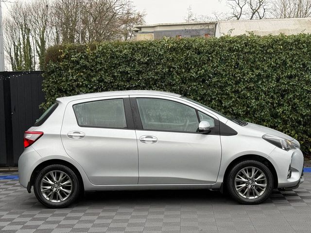 Image for 2020 Toyota Yaris 1.0 LUNA // REVERSE CAMERA // BRAND NEW NCT 03/28 // LANE ASSIST