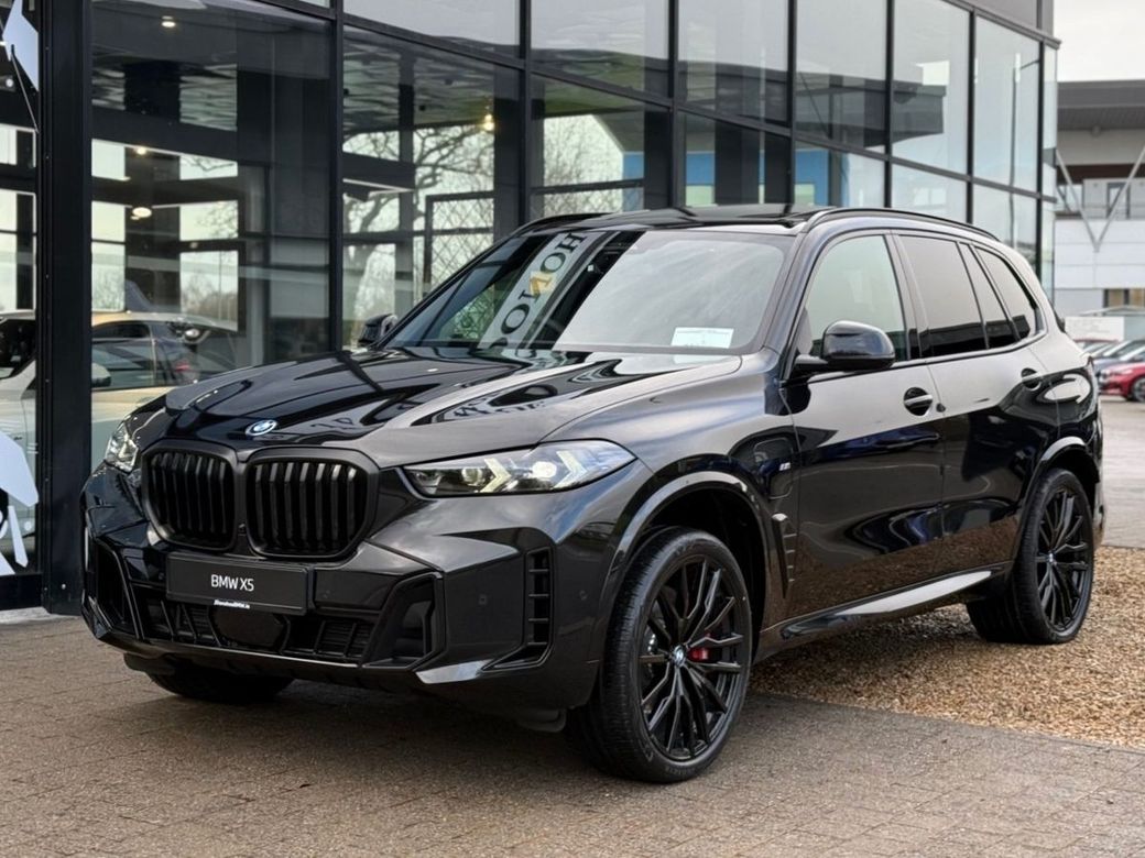 Image for 2026 BMW X5 xDrive50e M Sport Pro