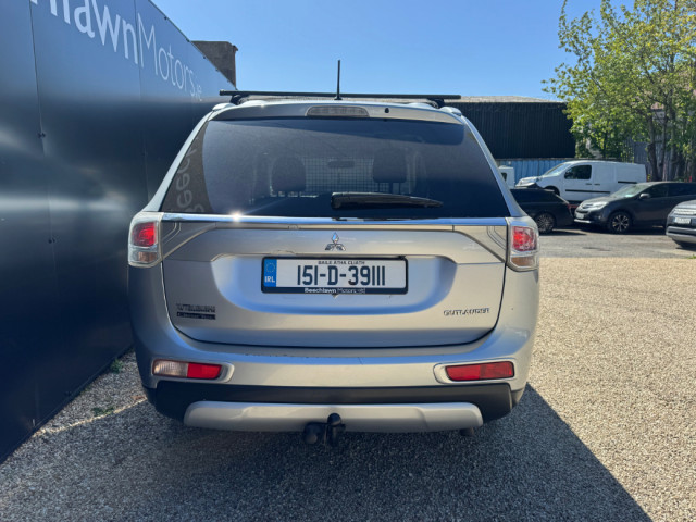 Image for 2015 Mitsubishi Outlander 2.2 DI-D 4WD COMMERCIAL // PRICE EXCL. VAT // GREAT CONDITION // EXCELLENT SERVICE HISTORY // 09/26 CVRT // REVERSE CAMERA, CRUISE AND BLUETOOTH // 