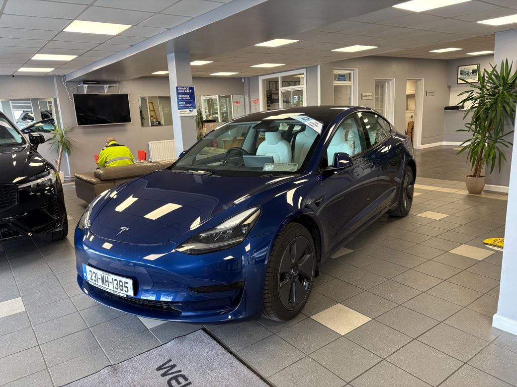 Image for 2023 Tesla Model 3 RWD Bqb1s5n