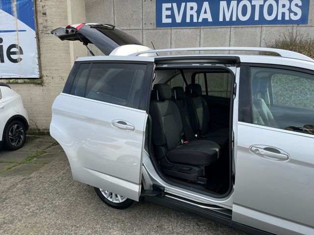 Image for 2019 Ford Grand C-Max 7 SEATER TITANIUM 1.5 DIESEL //LOW MILES//PANORAMIC GLASS ROOF//SAT NAV//