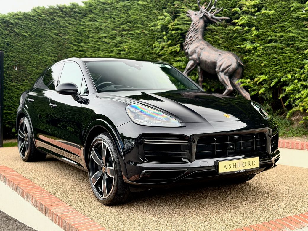 Image for 2022 Porsche Cayenne Turbo S Turbo S E-hybrid 4DR Auto