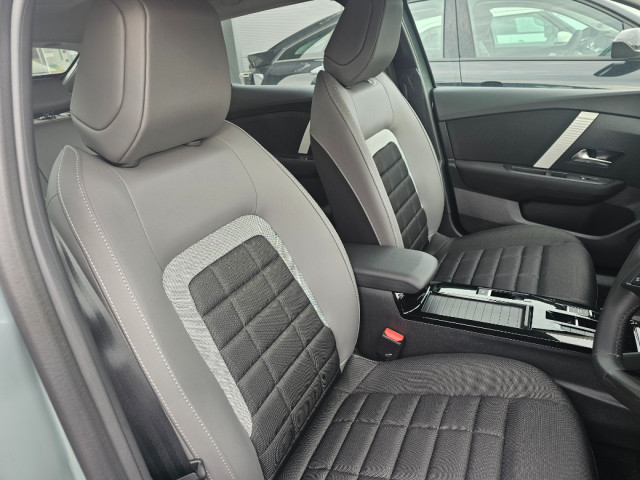 Image for 2026 Citroen C4 MHEV AUTOMATIC