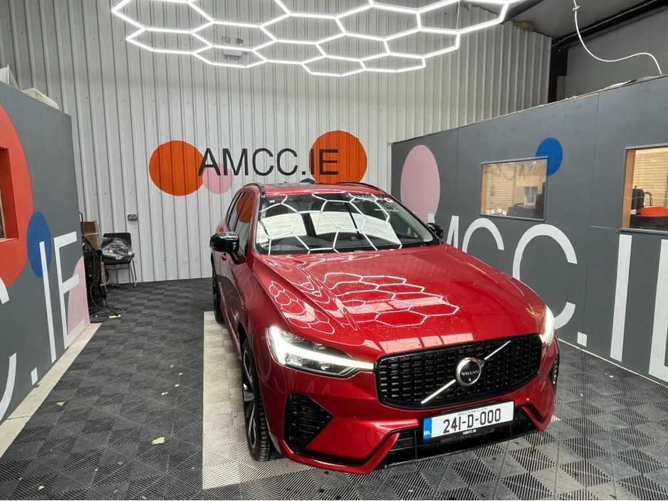 Image for 2024 Volvo XC60 2024 VOLVO XC60 T6 AWD 2.0 AUTOMATIC / CRUISE CONTROL / 360° CAMERA / ELECTRIC MEMORY & HEATED SEATS / PANORMAIC SUNROOF / HEATED STEERING WHEEL AND MORE